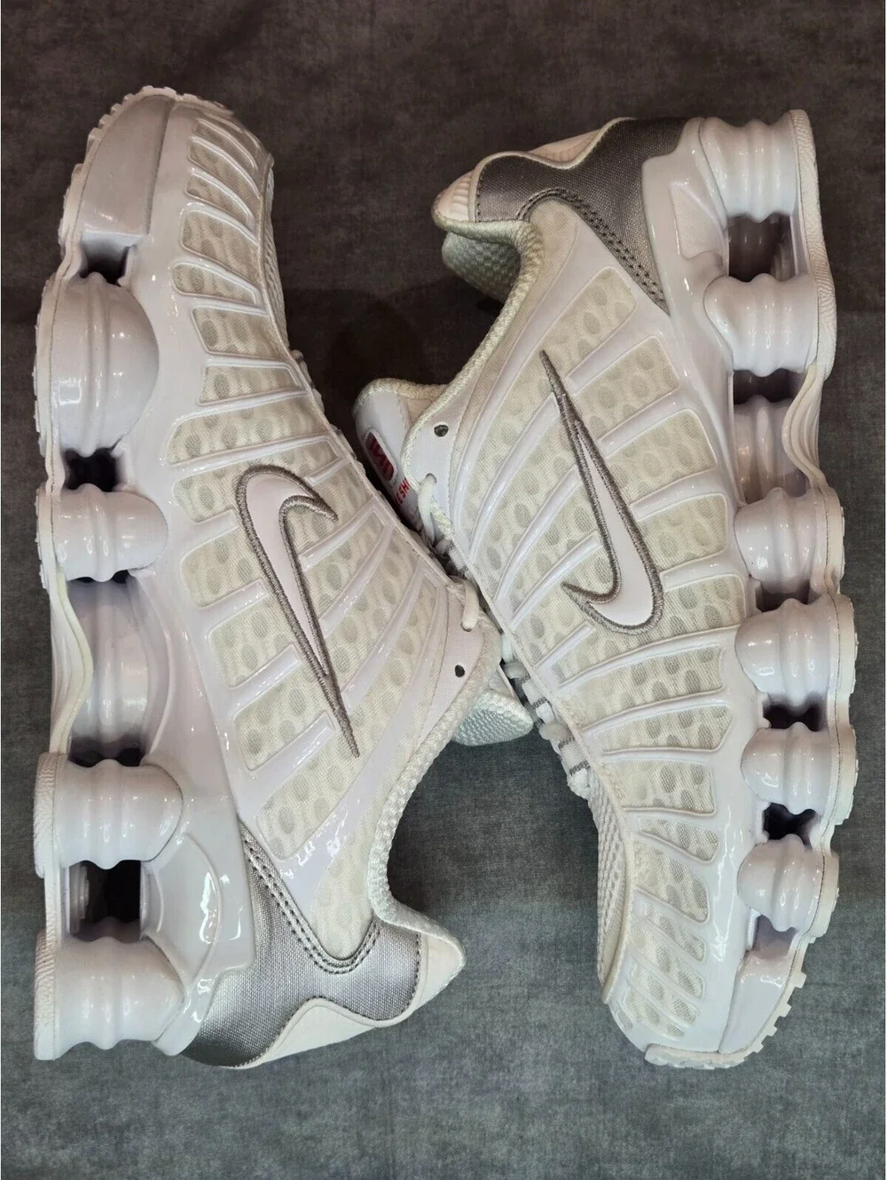 Nike Shox TL - White / Metallic Silver (AV3595-100) Men's Size 8 BRAND NEW